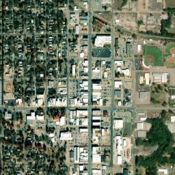 300 West Central Avenue, El Dorado, KS High Resolution Satellite Map