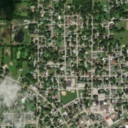 1898 State Street Eldorado IL 62930 High Resolution Satellite Map