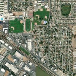 324 Lassen Ave Manteca, California map(satellite map)