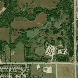 Satellite view of Tall Grass Country Club