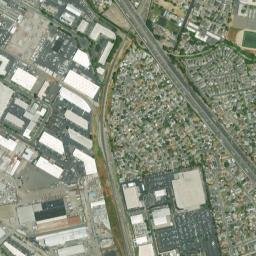105th Ave Oakland California  High Resolution Satellite Map