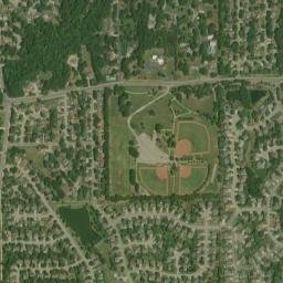 825-901 S Whippoorwill Rd, Derby, KS map(satellite map)