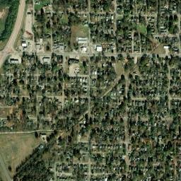 901 West 4th Street, Pittsburg, KS 66762 High Resolution Satellite Map