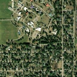 700 North 28th Street, Parsons, KS 67357 High Resolution Satellite Map