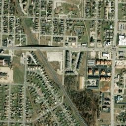 1111 E 19th St Joplin MO 64804 High Resolution Satellite Map