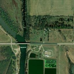 801-999 E 12th St, Baxter Springs, KS 66713 High Resolution Satellite Map