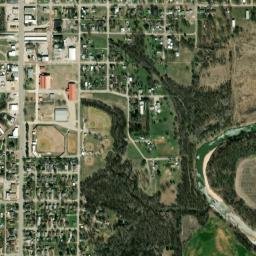 200-298 E Lawrence Ave, Blackwell, OK map(satellite map)