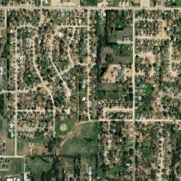 2416-2420 Meadow Lane, Ponca City, OK High Resolution Satellite Map