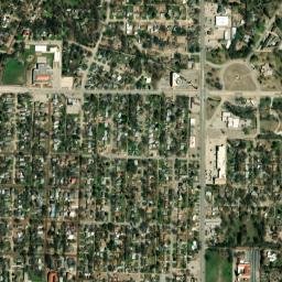 128-132 Cooley Ave Ponca City OK Satellite Map