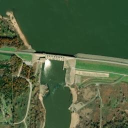 East Lake Road, Ponca City, OK 74604, USA High Resolution Satellite Map