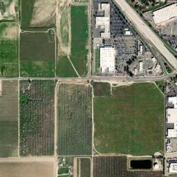 8450 E Floral Ave Selma CA 93662 High Resolution Satellite Map
