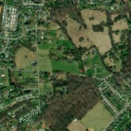 Wellington Park Tennessee High Resolution Satellite Map