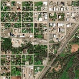 611 Delaware Perry OK 73077 High Resolution Satellite Map