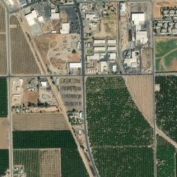 400-498 E Lindmore St Lindsay CA High Resolution Satellite Map