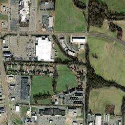 Lake Rd, Dyersburg, TN 38024 High Resolution Satellite Map