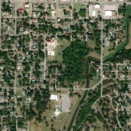 301-399 E 13th St, Okmulgee, OK map(satellite map)