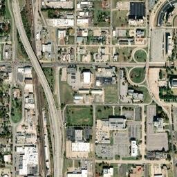 1987-2079 North Lincoln Boulevard, Oklahoma City Satellite Map