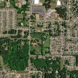 680-698 Country Club Road Searcy AR High Resolution Satellite Map