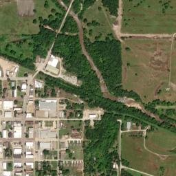 200 E Cedar St Wewoka Oklahom High Resolution Satellite Map