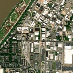 406-438 Riverside Drive Memphis TN High Resolution Satellite Map