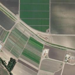 La Salle California High Resolution Satellite Map