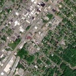 1st St, Fort Payne, AL 35967, USA Satellite Map