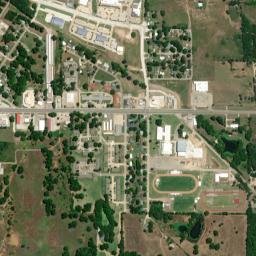 201-299 North Chisholm Avenue, Tishomingo High Resolution Satellite Map