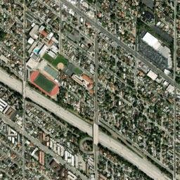 La Crescenta California High Resolution Satellite Map