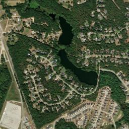 Satellite view of Columbia Country Club