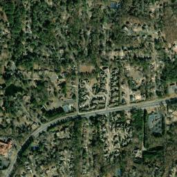 Satellite view of Cherokee Town and Country Club (North)