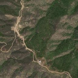 Beeks Place California High Resolution Satellite Map