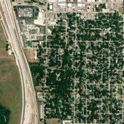 301-399 East Pecan Street Gainesville TX High Resolution Satellite Map