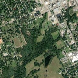 South Madison Street, Madisonville, TX High Resolution Satellite Map