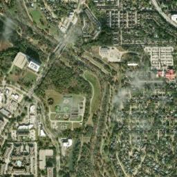 Satellite view of Lakeside Country Club