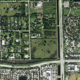 Satellite view of Pembroke Lakes Golf