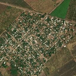 Loma de los Hoyos map(satellite map)