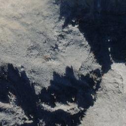 Satellite imagery of Mount Slipper, CA