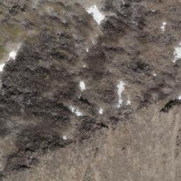 Satellite imagery of Grey Hunter Peak, CA