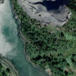 Satellite imagery of Husøyhammeren, NO