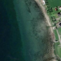 Satellite imagery of Halsanausta, NO