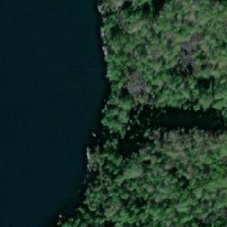 Satellite imagery of Lyngsteinneset, NO