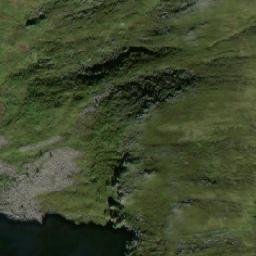 Satellite imagery of Øvste Knausen, NO