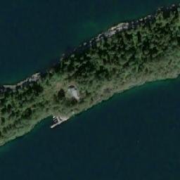 Satellite imagery of Klomreneset, NO