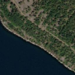 Satellite imagery of Uraneset, NO
