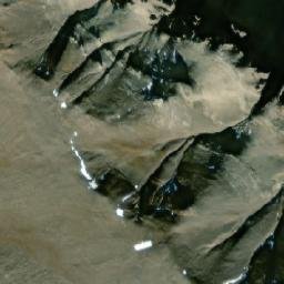 Satellite imagery of Amphitheatre Mountain, CA