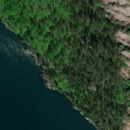 Satellite imagery of Skumsøyrneset, NO