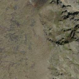 Satellite imagery of Mount Slim, CA
