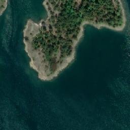 Satellite imagery of Smultrongrundet, AX
