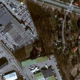 Satellite imagery of 327, SE