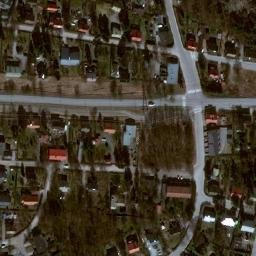 Satellite imagery of 14, SE